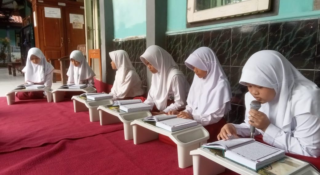Tadarus Pagi Semarakkan Ramadhan di MIN Pekalongan